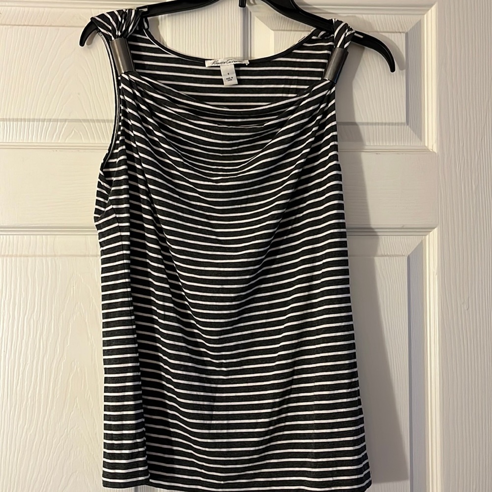 Kenneth coke top